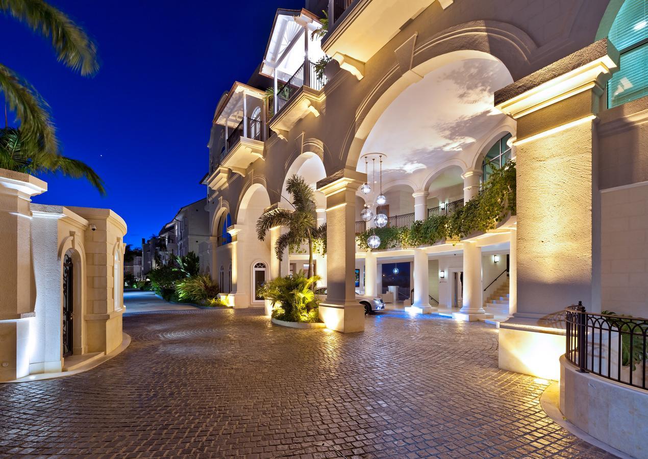 Port Ferdinand Marina & Luxury Residences St. Peter Eksteriør billede